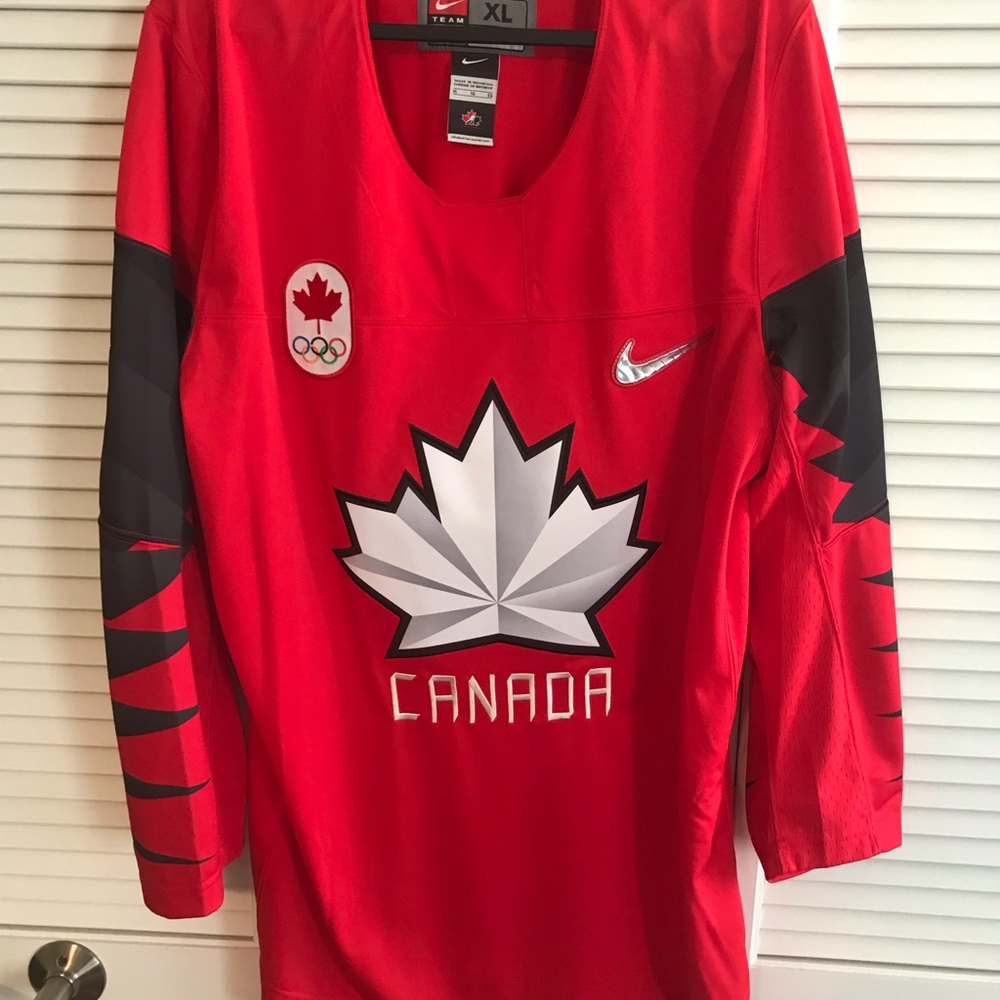 Nike team Canada Olympic hockey jersey